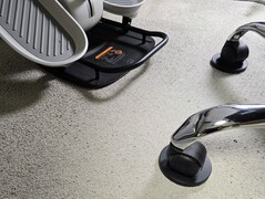 Sandalye ile cross trainer arasındaki mesafe tam olarak doğru olmalıdır