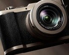 Panasonic Lumix L10, Leica D-Lux 8 ile aynı lensi kullanıyor.