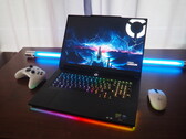RTX 5090 ile Lenovo Legion 9 18 incelemede