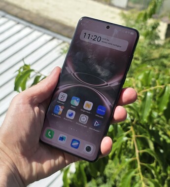 Vivo X200 Ultra akıllı telefon ekran parlaklığımız