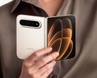 Kırmızı rengin yanı sıra, Xiaomi 18 Fold siyah ve sıcak beyaz renk seçenekleriyle de satışa sunulacak.
