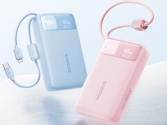 Mavi ve Pembe renklerde Baseus EnerFill FC11 taşınabilir şarj cihazı.