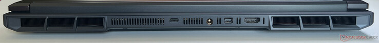 Arka kısım: Thunderbolt 4 (40 GBit/s, DisplayPort 2.1, 140 watt Güç Dağıtımı) ile USB-C 4.0, güç kaynağı, Mini DisplayPort 2.1, HDMI 2.1