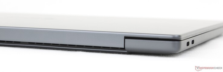 Arka taraf: Bağlantı noktası yok