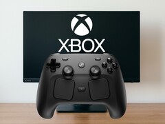 Xbox Game Pass logolu PC monitörünün önünde gösterilen Steam Controller
