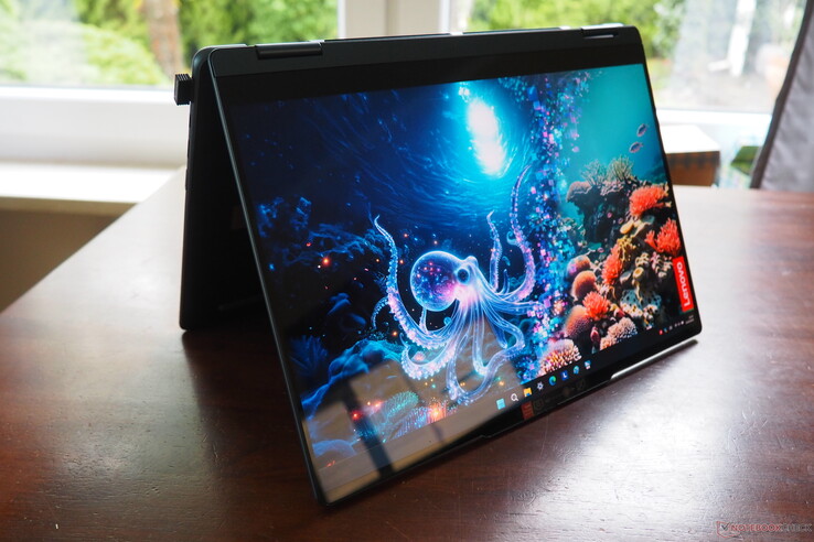 Lenovo Yoga 7 2'si 1 arada 14