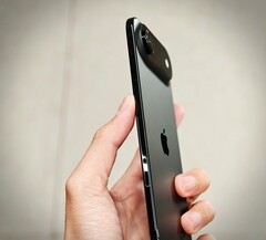 Apple 'in halefi olan iPhone Air'in iki arka kameraya sahip olması bekleniyor.