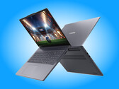 IdeaPad Slim 16IWC11, Cosmic Blue ve Luna Grey renk seçenekleriyle sunulmaktadır.