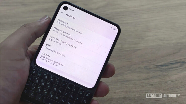 Unihertz Titan 2 Elite MWC 2026'da.