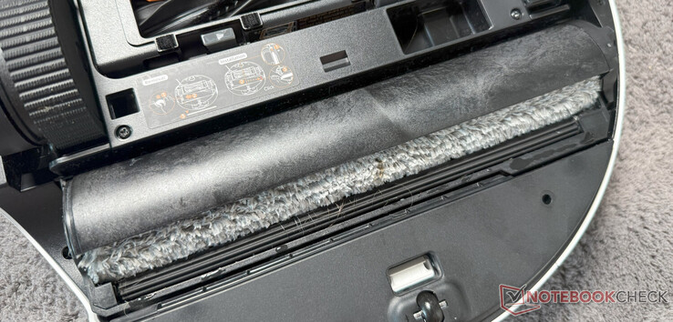 AutoSeal Roller Guard, halıları temizlerken AquaRoll silme silindirini kapatır