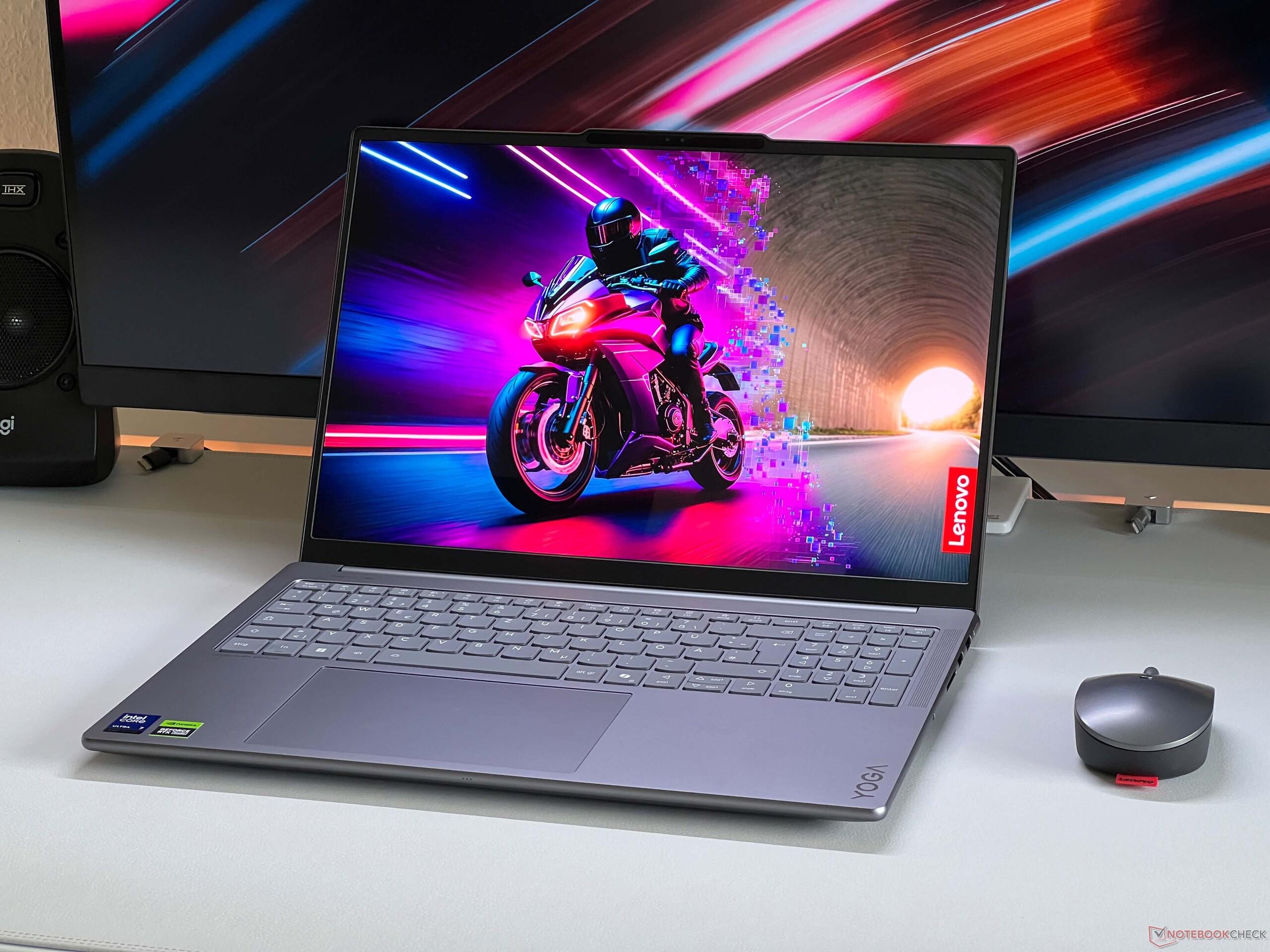 Lenovo Yoga Pro 9i G10 Aura Edition incelemede