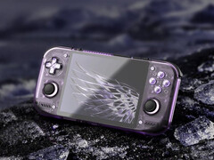 Retroid Pocket Nova, 4:3 en-boy oranına sahip, Android ile çalışan bir el konsoludur.