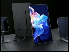 Harici monitör bir masa üzerinde çeşitli şekillerde konumlandırılabilir.