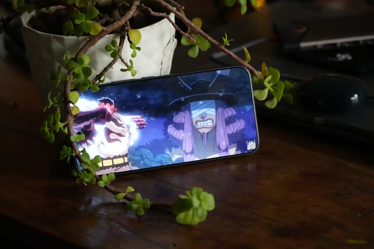 Xiaomi 17T Pro, 6,83 inç AMOLED ekrana sahiptir