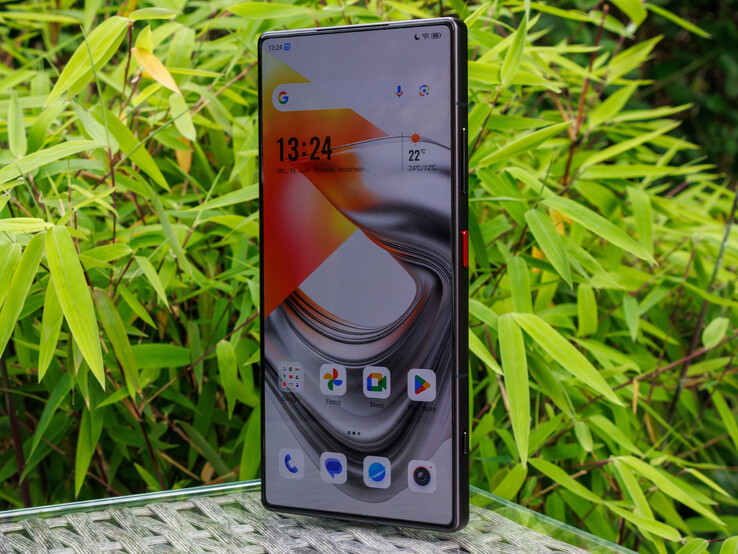 Nubia Z70S Ultra. (Resim kaynağı: Daniel Schmidt)