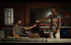 IO Interactive, MindsEye'da Build A Rocket Boy ile olan yayıncılık ortaklığını sona erdirerek yayıncılık sorumluluklarını tek başına stüdyoya bıraktı.