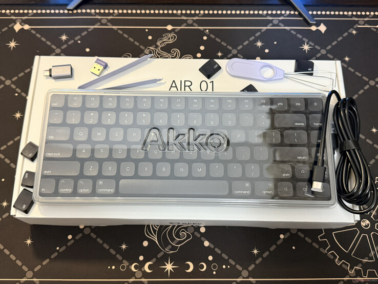 Akko Air 01 kutusunda bulunan tüm parçalar