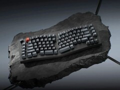 Keychron V10 Ultra mekanik klavye.