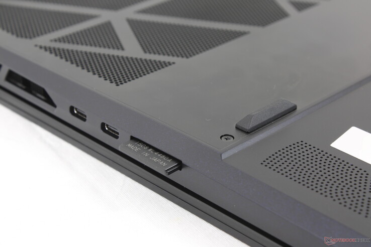 SD kart okuyucu yaylı değil