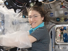 Artemis II insanoğlunun uzaydaki en uzun yolculuğu rekorunu kırdı