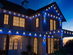 Govee Permanent Outdoor Lights 2 Pro, evin dışında gösterilmiştir