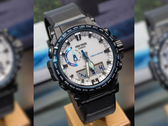 Casio'nun Pro Trek Dragon Eye'dan ilham alan yeni saati ilk IRL görüntülerinde parlıyor