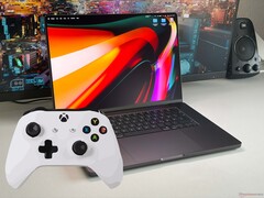 Apple 14 inç ve 16 inç MacBook Pro dizüstü bilgisayarları Apple M5 Max ile sunuyor.