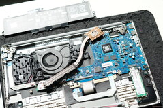 HP 255 G10'un sökülmesi