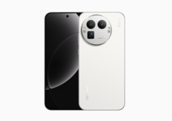 Beyaz renkli Realme GT8 Pro