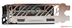 Sapphire Pulse Radeon RX 6500 XT'nin harici bağlantı noktaları