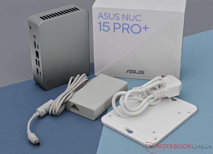 Asus NUC 15 Pro+'nın teslimat kapsamı