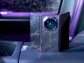 Çin'den bir Huawei Mate XT2 ithal etmek isteyen herkes, bazı kısıtlamalarla yaşamak ve çok para harcamak zorunda kalacaktır.
