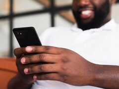 GSMA'nın uygun fiyatlı 4G akıllı telefon planı pilot pazarlara giriyor, ancak artan bileşen maliyetleri 40 dolarlık hedefi zorlaştırabilir.