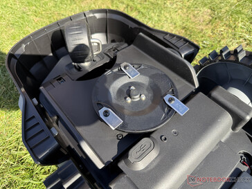 Küçük biçme diski ile alt taraf