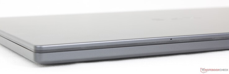 Ön taraf: Bağlantı noktası yok