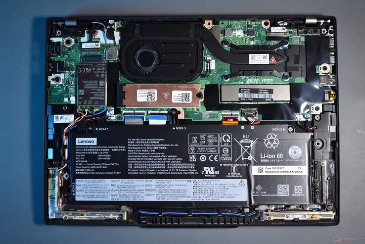 Lenovo ThinkPad X13 Gen 4: iç kısımlar