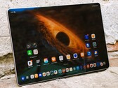 Notebookcheck Honor MagicPad 4'ü inceliyor