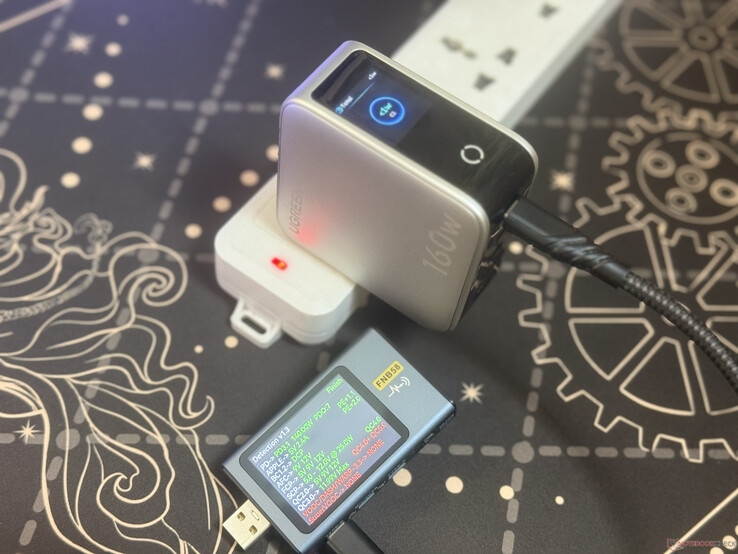 Ugreen Nexode Pro 160W’nin USB C1 protokol desteği