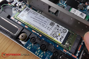 Dahili SK hynix'i geçici olarak değiştiriyoruz