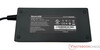 300 watt güç kaynağı ünitesi (19 V; 15,79 A)