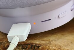 Şarj LED'li Vivo Kulak Üstü Kulaklıklar