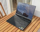 Lenovo Legion 5 15AGP11'in parlak ekranı.