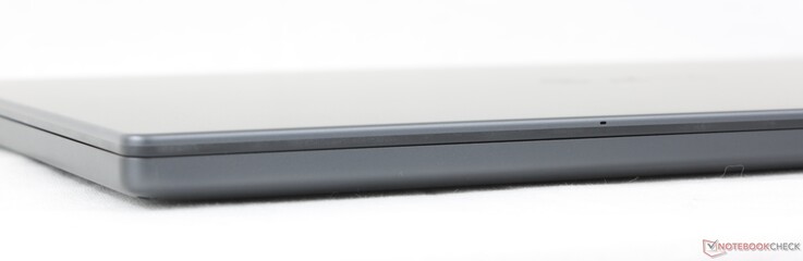 Ön taraf: Bağlantı noktası yok