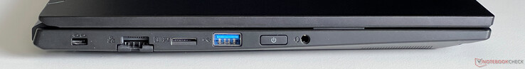 Sol: Kensington Kilidi, Gigabit Ethernet, microSD kart okuyucu, USB-A 3.2 Gen 1 (5 Gbit/s), Güç düğmesi, 3,5 mm ses
