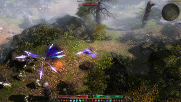 Grim Dawn'da birden fazla düşmana karşı savaşı gösteren bir görüntü