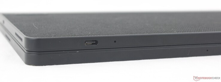 Ön taraf: USB-C 3.2 Gen. 2 (10 Gbps) + Güç Dağıtımı + DisplayPort, Mikrofon, Ses düğmesi