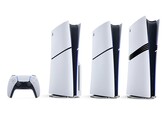 PlayStation DualSense kumandası, disk sürücülü PS5 konsolu, PS5 Digital Edition ve PS5 Pro (soldan sağa). 