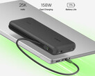 Belkin'in yeni güç bankası, MacBook Pro gibi yüksek güçlü cihazları şarj edebiliyor.