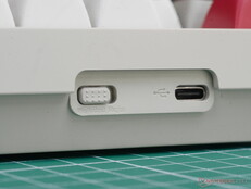 Keychron C1 Pro 8K macOS ve Windows seçici anahtarı. 