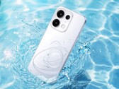 Oppo Reno16 Pro çarpıcı bir şekilde dekore edilmiş bir arka yüze sahiptir.